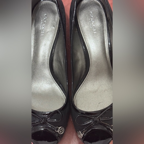 Navy Coach Wedges - PRICED TO SELL - Picture 8 of 11